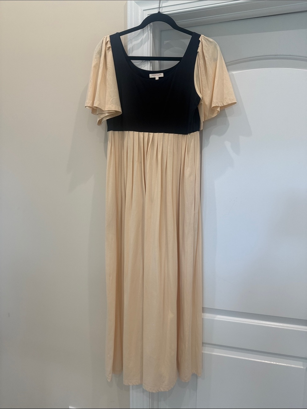 Demylee cotton Two-Tone Navy and Cream Maxi Dress Sz S NWOT